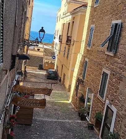 Il Sogno In Centro Di Альгеро Экстерьер фото